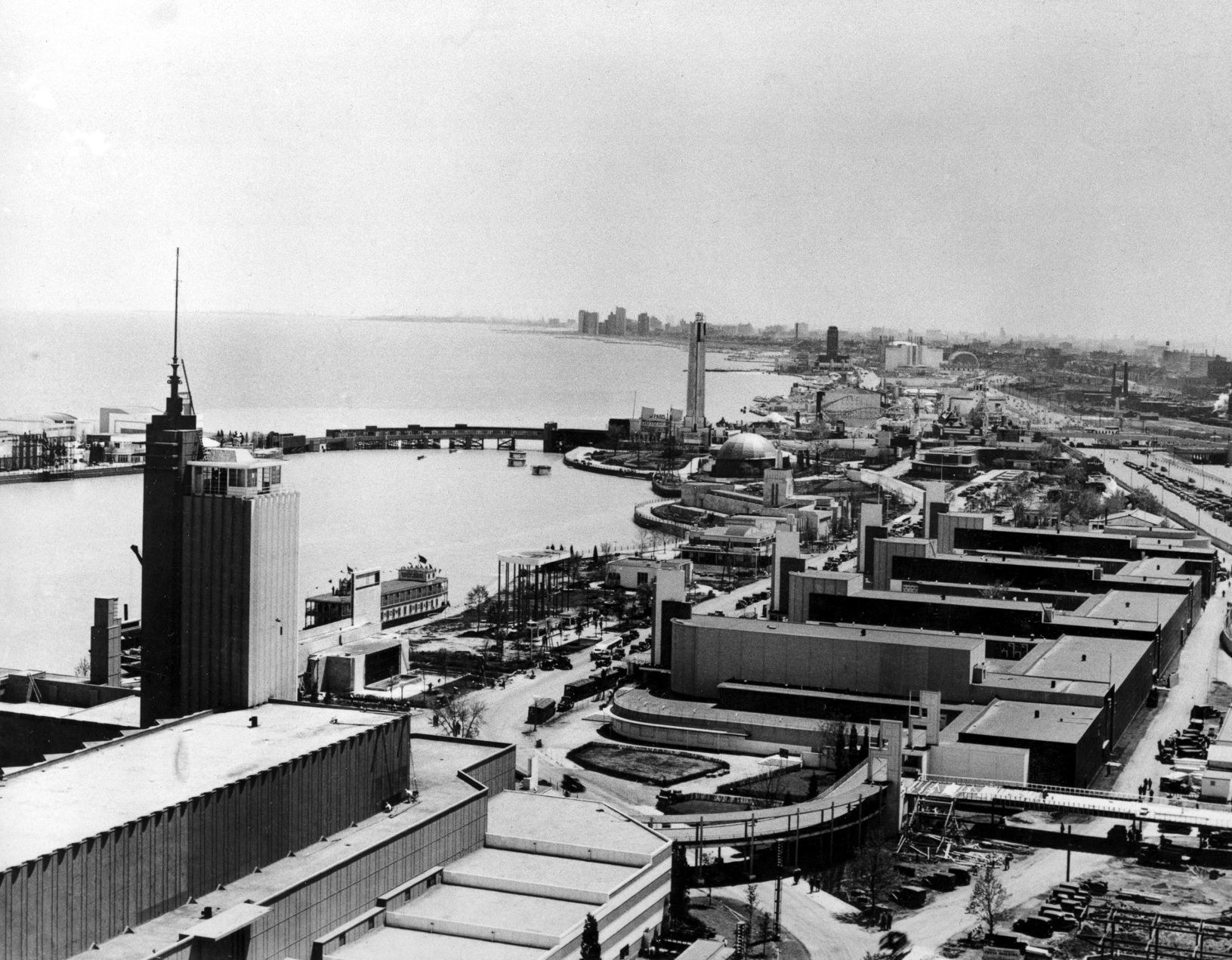 1933: Chicago World's Fair